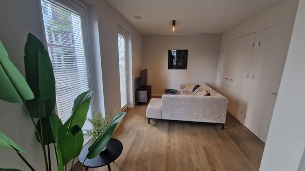 Huis te huur: Maashaven N.z. 471 3072 AE Rotterdam - Photo 1