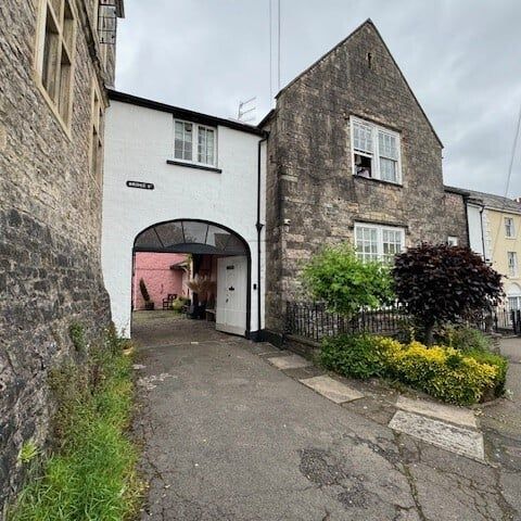 Bridge Street, CHEPSTOW - Photo 1