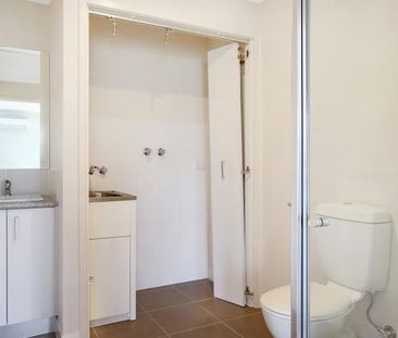 Privacy & Peace! - Photo 3