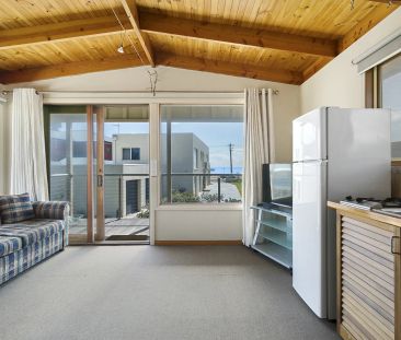 Coastal Retreat by the bay - Includes Utilities Usage - Photo 1