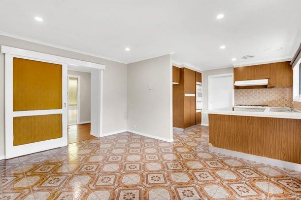 2 Ebony Drive, Bundoora - Photo 1