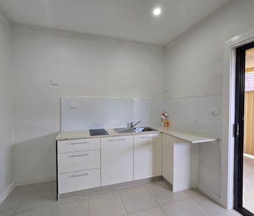 2/39 Harold Street, Fairfield, NSW 2165 - Photo 3