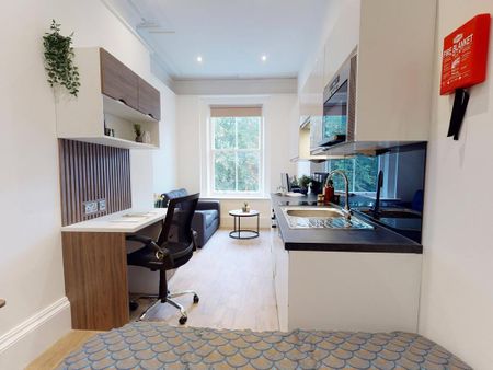 Studio to rent - Photo 2