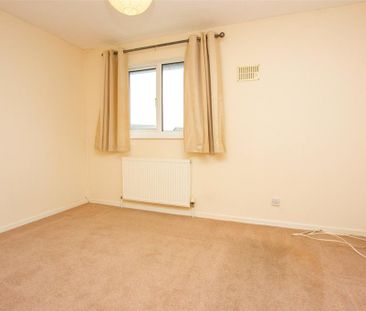 2 bedroom semi-detached house to rent - Photo 4