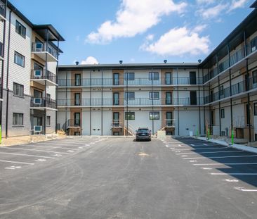5001, boul. Bertrand-Fabi #107, Sherbrooke (Rock Forest | St-Élie) - Photo 2
