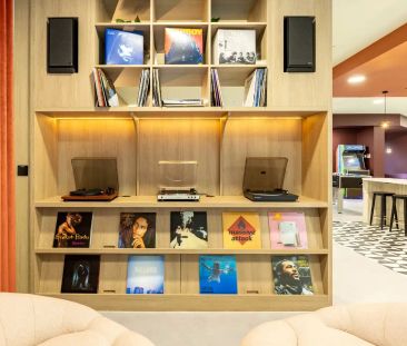 Silver Studio - Photo 4