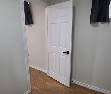 For Lease - 16 Lynwood Court, Brampton, Ontario - Photo 6