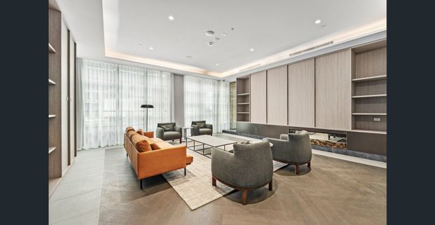 Brand New Luxury Apartment in Moonee Ponds! - Photo 1