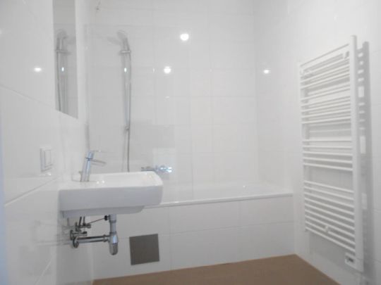 Q5 am PARK großartiger Ausblick 2ZI mit 12m² Ost/ Balkon - Photo 1