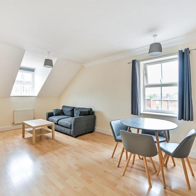 2 bedroom apartment to rent - Photo 1