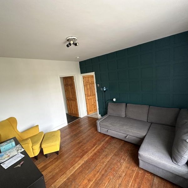 2 Bed Maisonette, Hopton House, SW9 - Photo 1