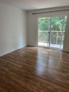 Spacious Top Floor 1 bedroom Condo North Nanaimo - Photo 1