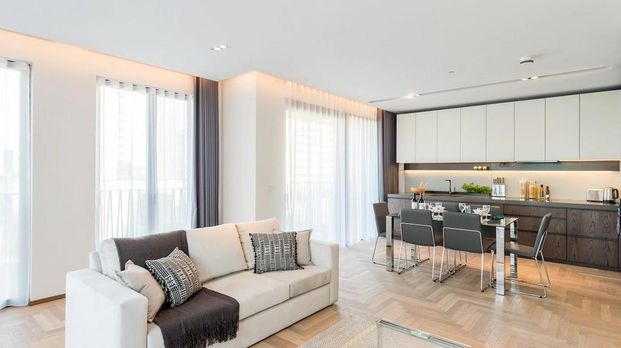 3 bedroom flat to rent - Photo 1