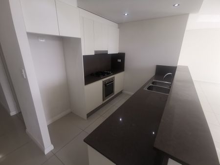 1085/111 High St MASCOT - Photo 4