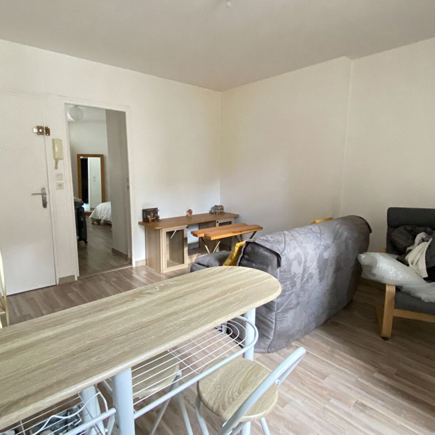 Location Appartement 2 pièces 43m² - Photo 1