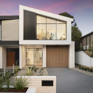Contemporary Near New Duplex with Impeccable Design Close to Everything - Photo 2