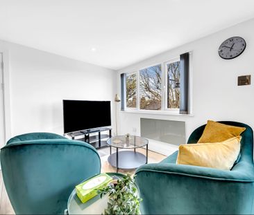 Northfield Avenue, London - Photo 4