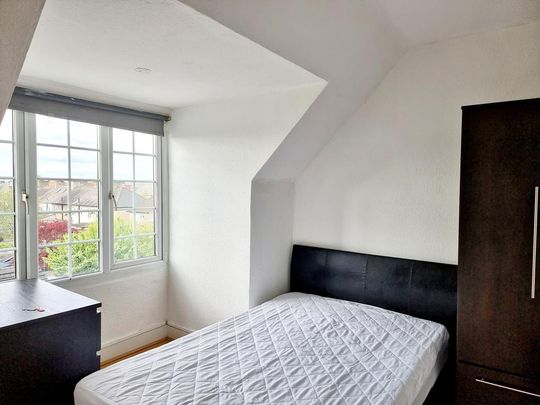 1 bedroom in a house share to rent - Photo 1