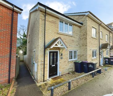 2 bedroom End Terraced House to let - Photo 3