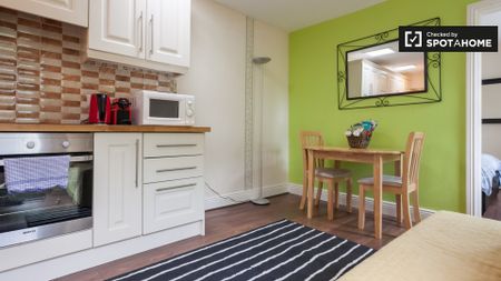 1-bedroom flat to rent in Rathgar, Dublin - Photo 4