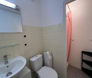 Location Appartement 1 pièce 26m² - Photo 2