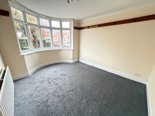 Scott Avenue, Penn, Wolverhampton - Photo 1