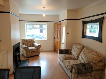 98 Frenchpark Street, Belfast, BT12 6HZ - Photo 3