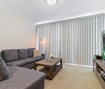 Bright and Stunning! - Photo 4