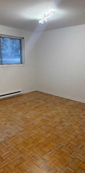 Bel appartement 3 1/2 Laval - Photo 1