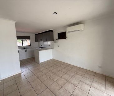 RENOVATED TWO BEDROOM UNIT! - Photo 4