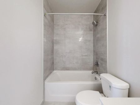 For Lease - 8960 Jane Street Unit# Ph112, Vaughan, Ontario - Photo 5