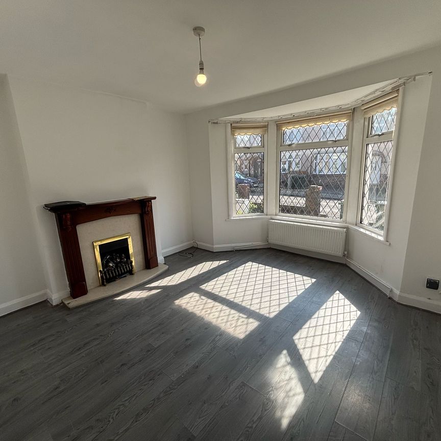 Lavender Avenue, Coundon - Photo 1