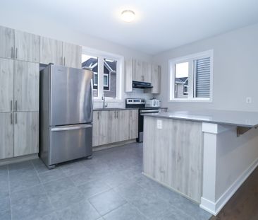 For Lease - 254 Surface Lane, Barrhaven, Ontario - Photo 6