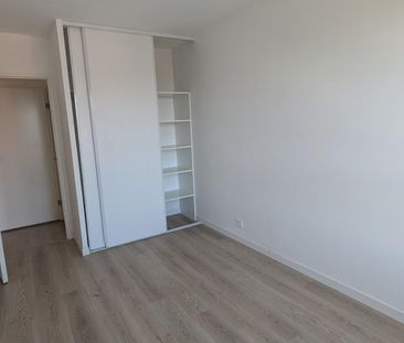 location Appartement T3 DE 59.7m² À CERGY - Photo 2