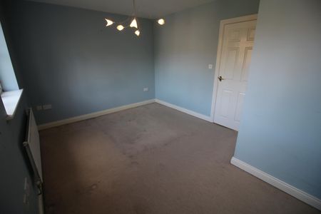 Cyclamen Close, Branston DE14 3FJ - Photo 5