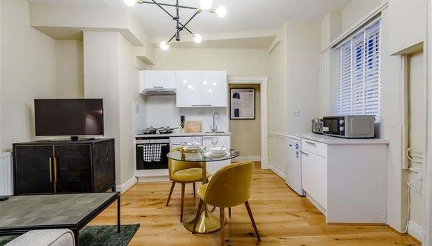 Strathmore Court, Park Road, London - Photo 1