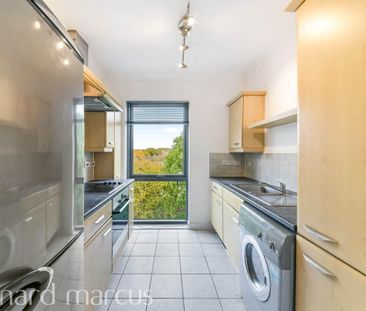 Lanacre Avenue - Photo 1