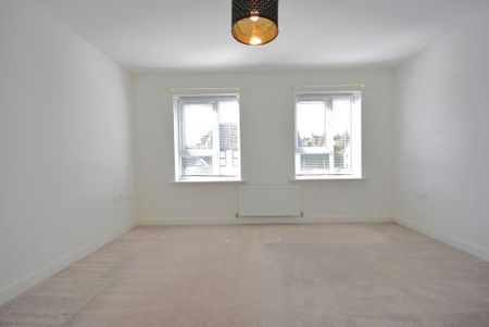 4 bedroom townhouse to rent - Photo 5