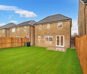 3 bedroom detached house to rent - Photo 2