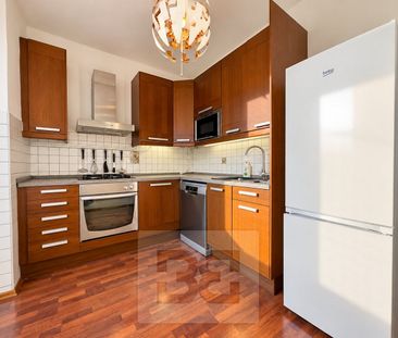 Pronájem bytu 2+1 57 m² - Photo 2
