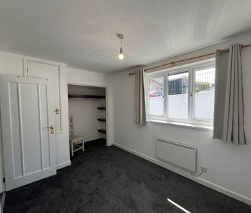Packsaddle Close, Penryn - Photo 2