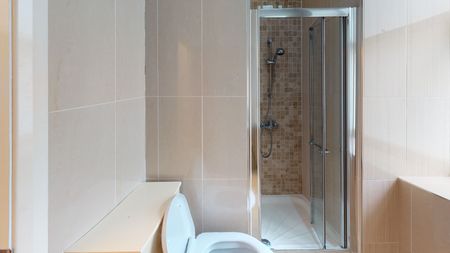 Student Properties to Let - Photo 2