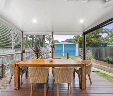 3 Bedroom house, 450 metres from Sutton's Beach. CONTACT JULIE SYKE... - Photo 5