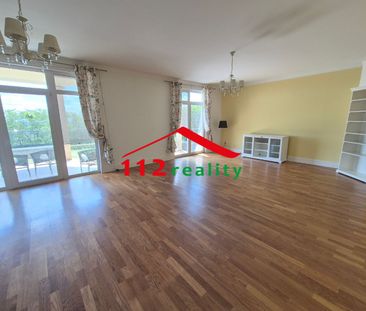 Moderný klimatizovaný dom 5 izbový, 2 kúpeľne, krásny výhľad a tich... - Photo 1