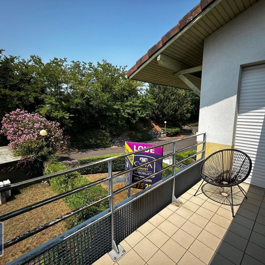 Location Appartement 2 pièces 47m² MONT DE MARSAN 40000 - Photo 1