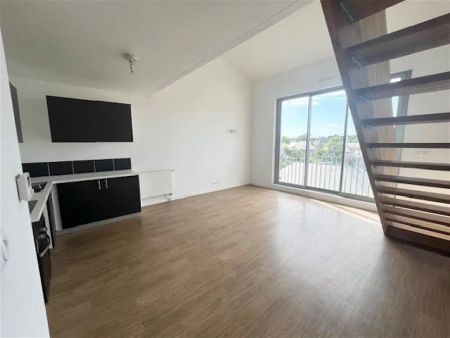 Location appartement 4 pièces - 76m² à Nantes (44300) - Photo 3