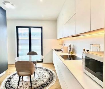 Elegant 4.5-room apartment for rent in Massagno - Photo 3