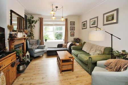4 bedroom terraced house to rent - Photo 3