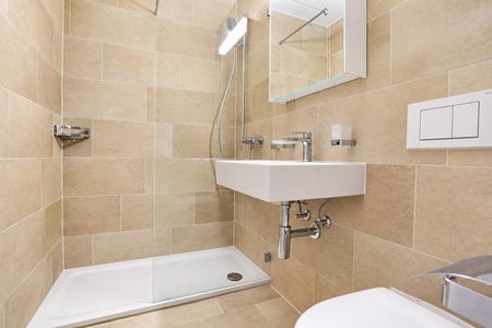 Sonnige 3,5-Zimmer-Dachwohnung Nähe der Langen Erlen - Foto 5