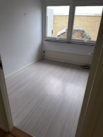 Barkarö bygata, Västerås - Photo 3